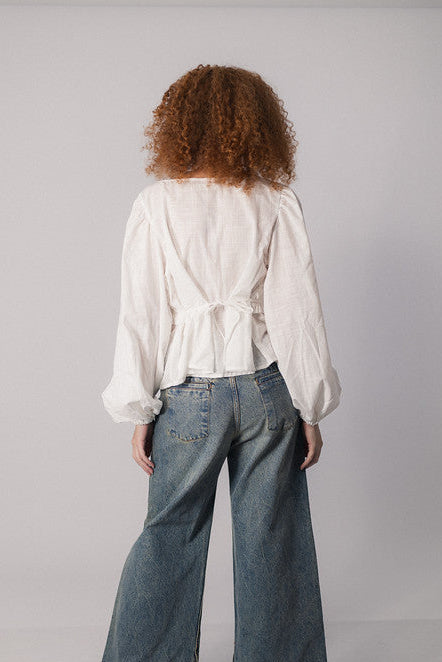 Blusa babados