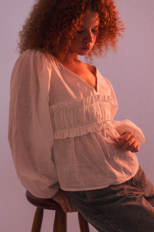 Blusa babados
